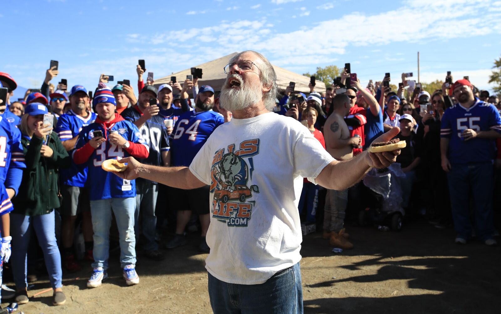 A uniquely Buffalo experience: Tailgating in Hammer's Lot